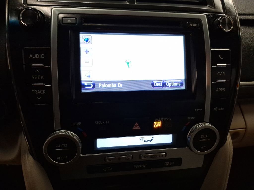 Used 2012 Toyota Camry XLE w/ Convenience Pkg image 26