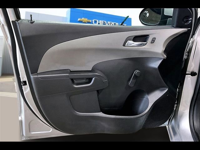 Used 2014 Chevrolet Sonic LS image 15
