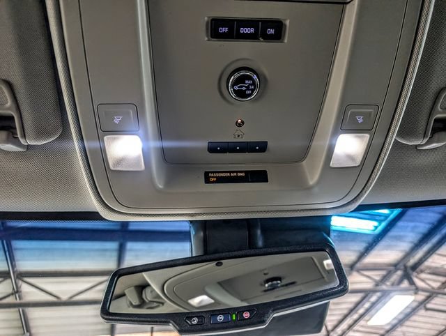 Used 2017 GMC Yukon XL SLT w/ HD Trailering Package RWD image 17