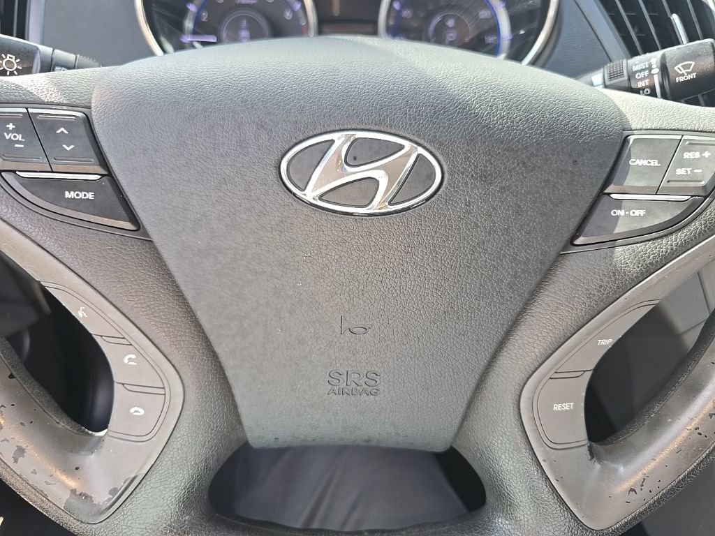 Used 2013 Hyundai Sonata GLS image 17