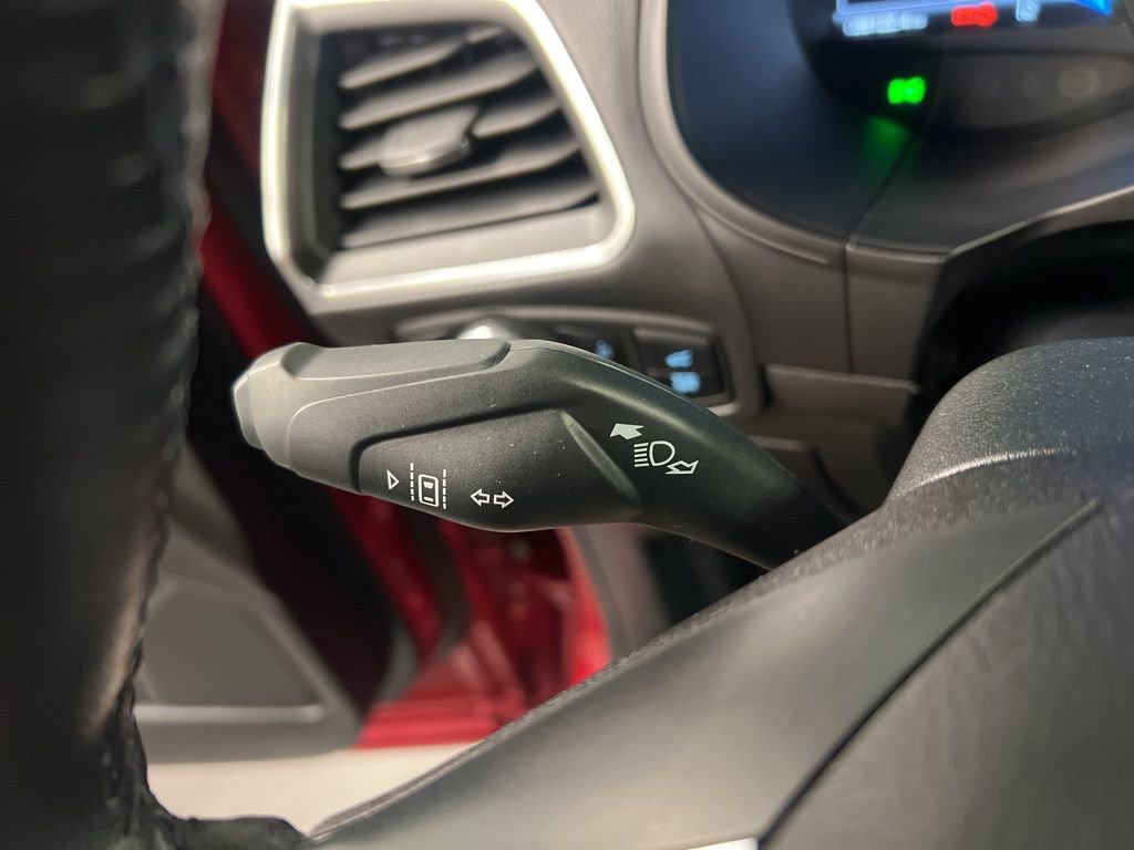 Certified 2024 Ford Edge Titanium AWD/4WD image 19