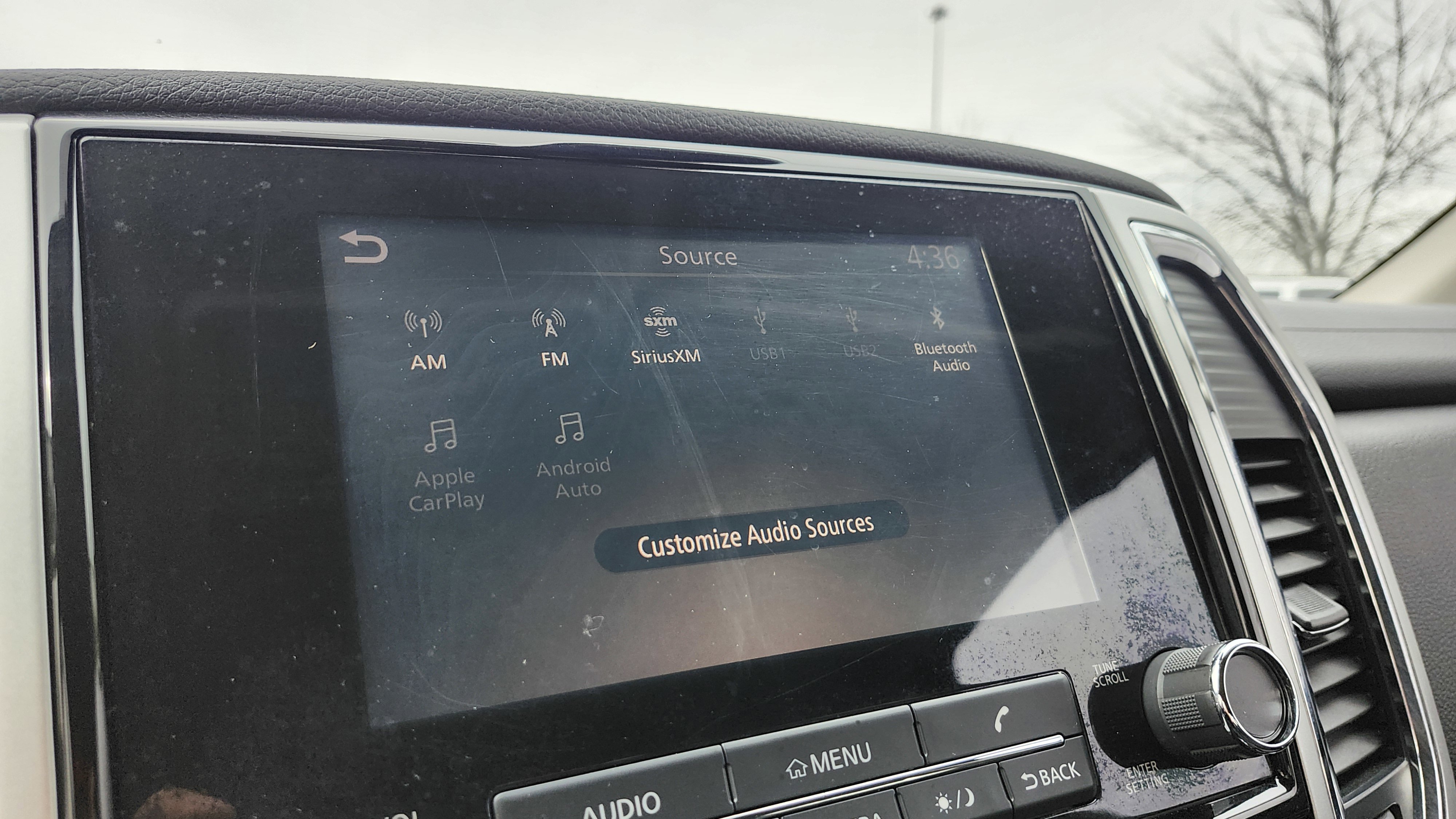 Used 2021 Nissan Titan SV w/ Accessory Utility Package image 4