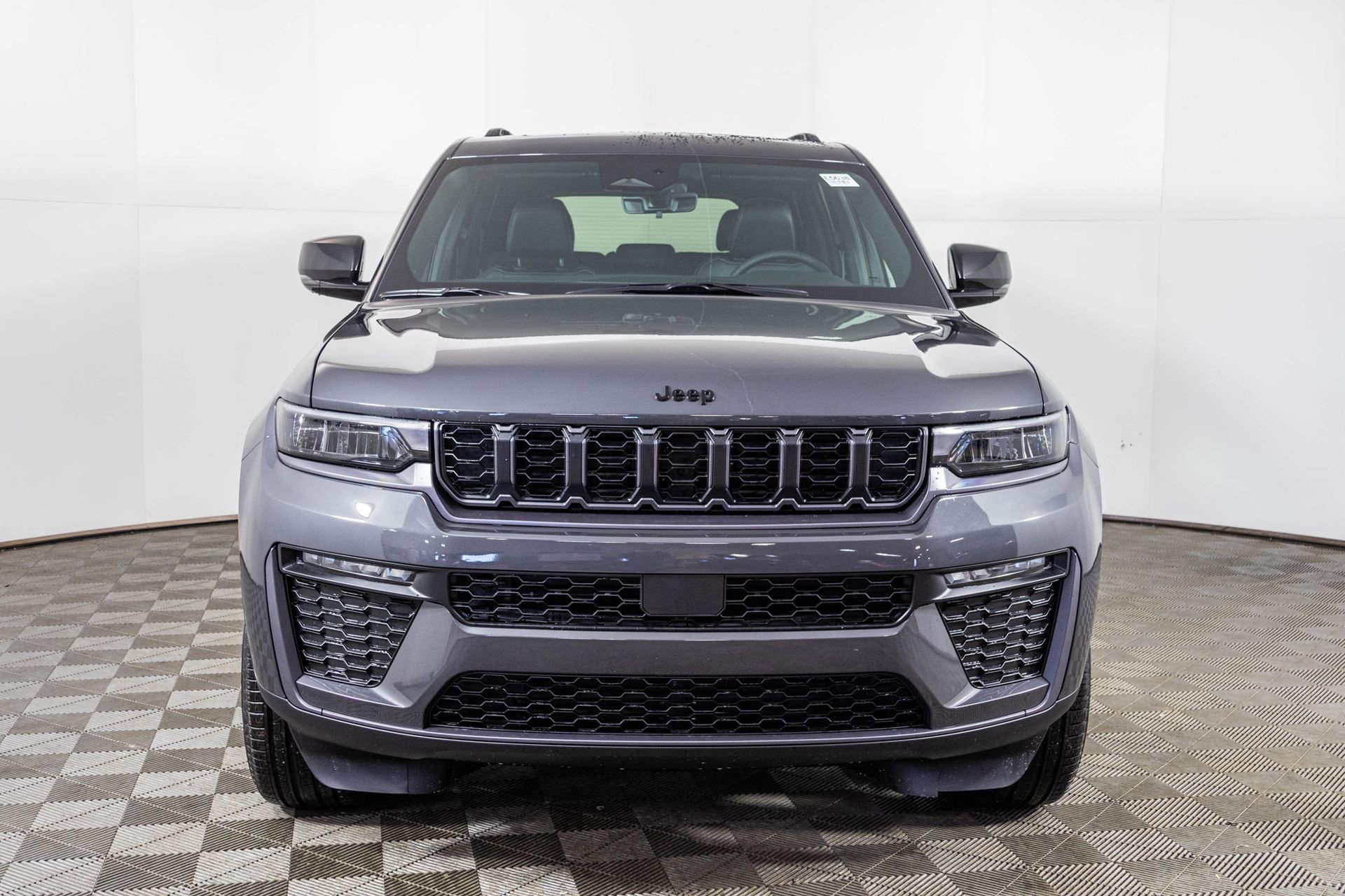 New 2026 Jeep Grand Cherokee Limited image 12