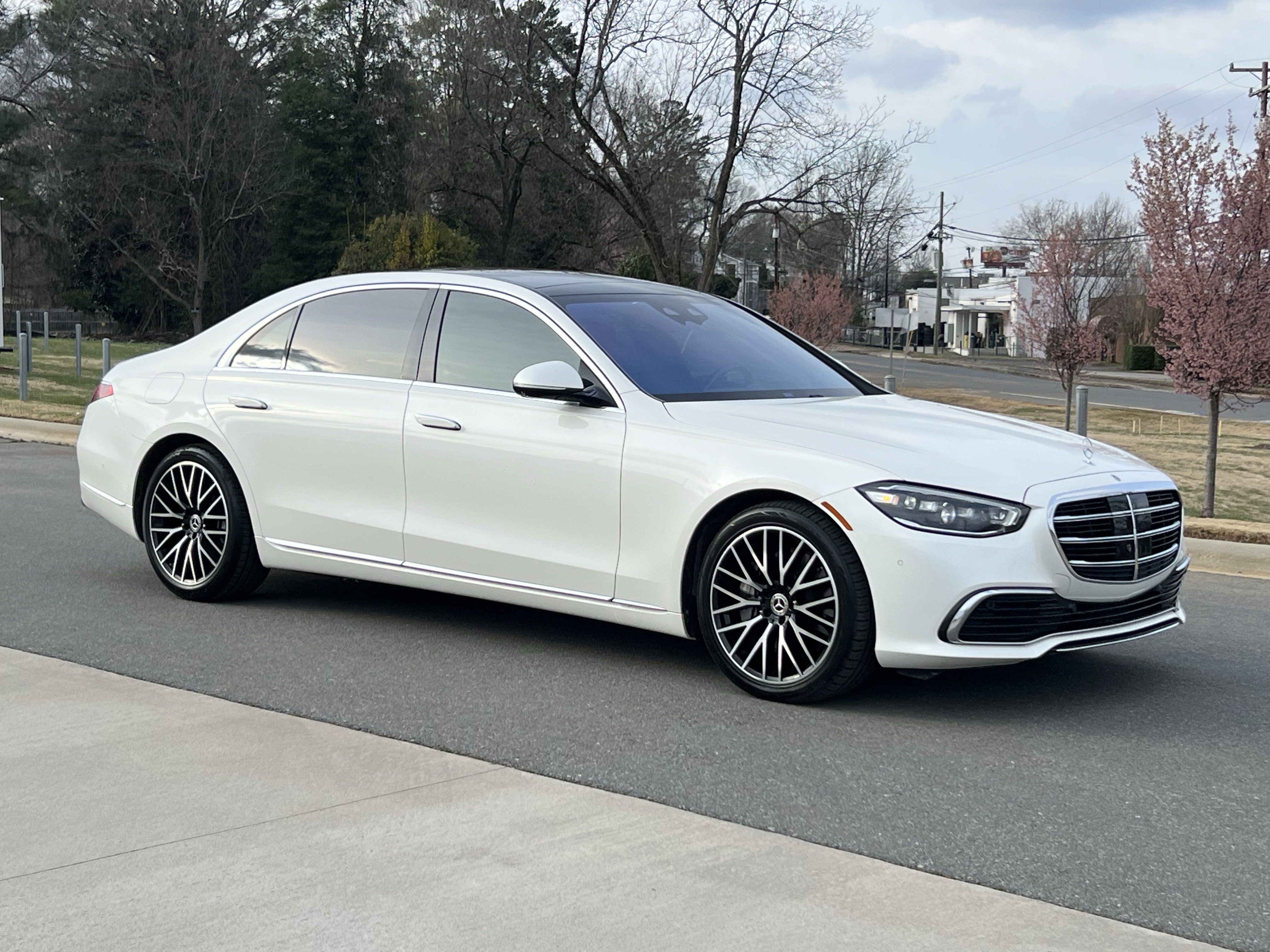 Used 2023 Mercedes-Benz S 580 S 580 image 2
