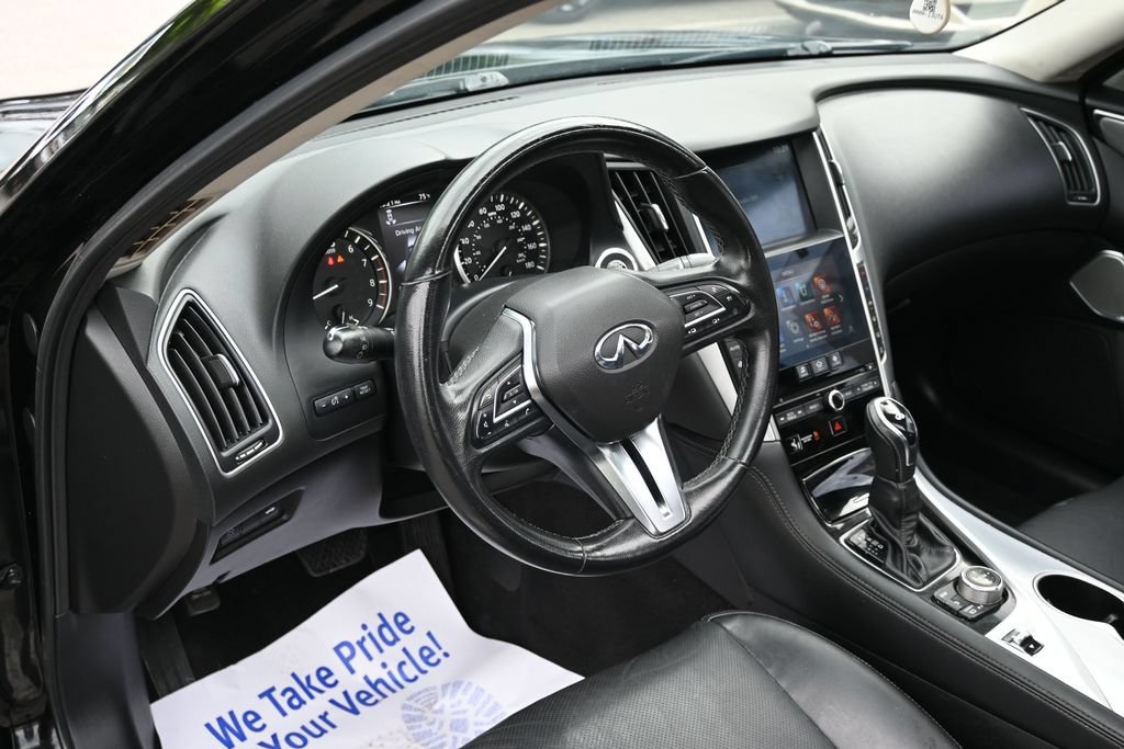 Used 2022 INFINITI Q50 Luxe w/ Cargo Package RWD image 17