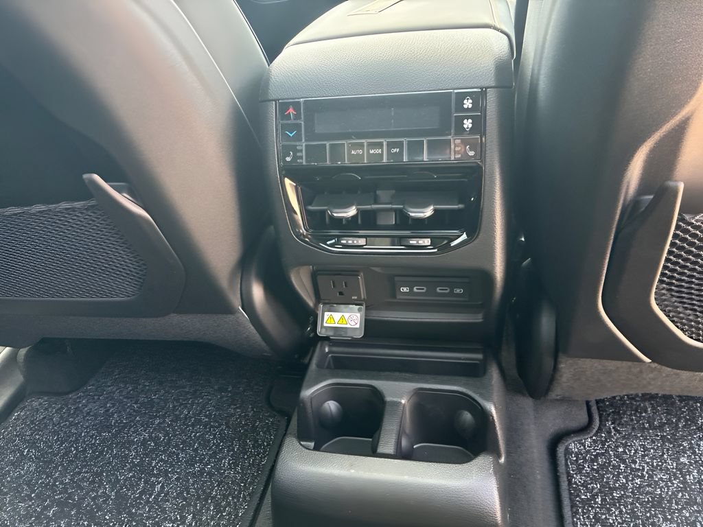 New 2026 Jeep Grand Cherokee L Limited AWD/4WD image 15