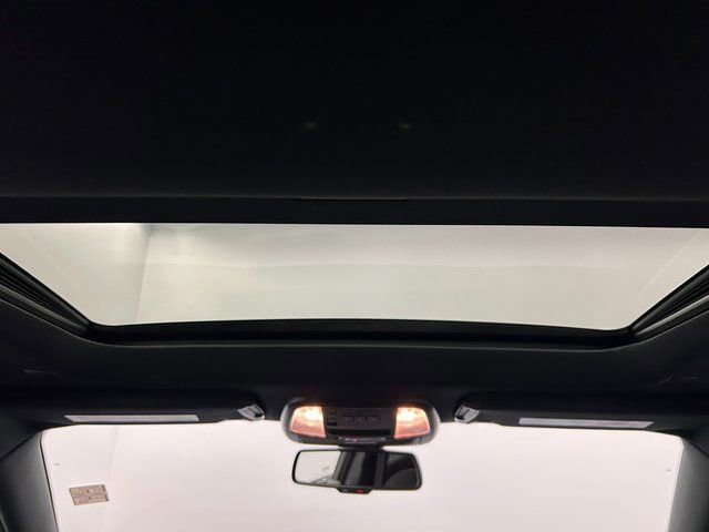 Used 2023 Dodge Charger Scat Pack w/ Harman/Kardon Audio Group image 35