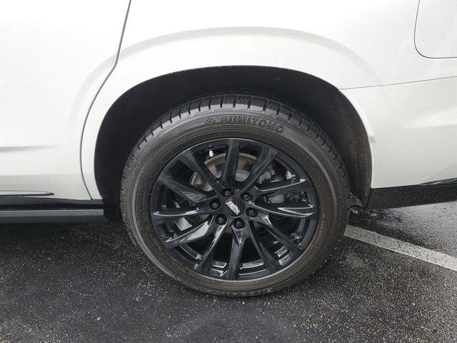 Certified 2022 Cadillac Escalade Sport Platinum w/ LPO, ONYX Package image 14