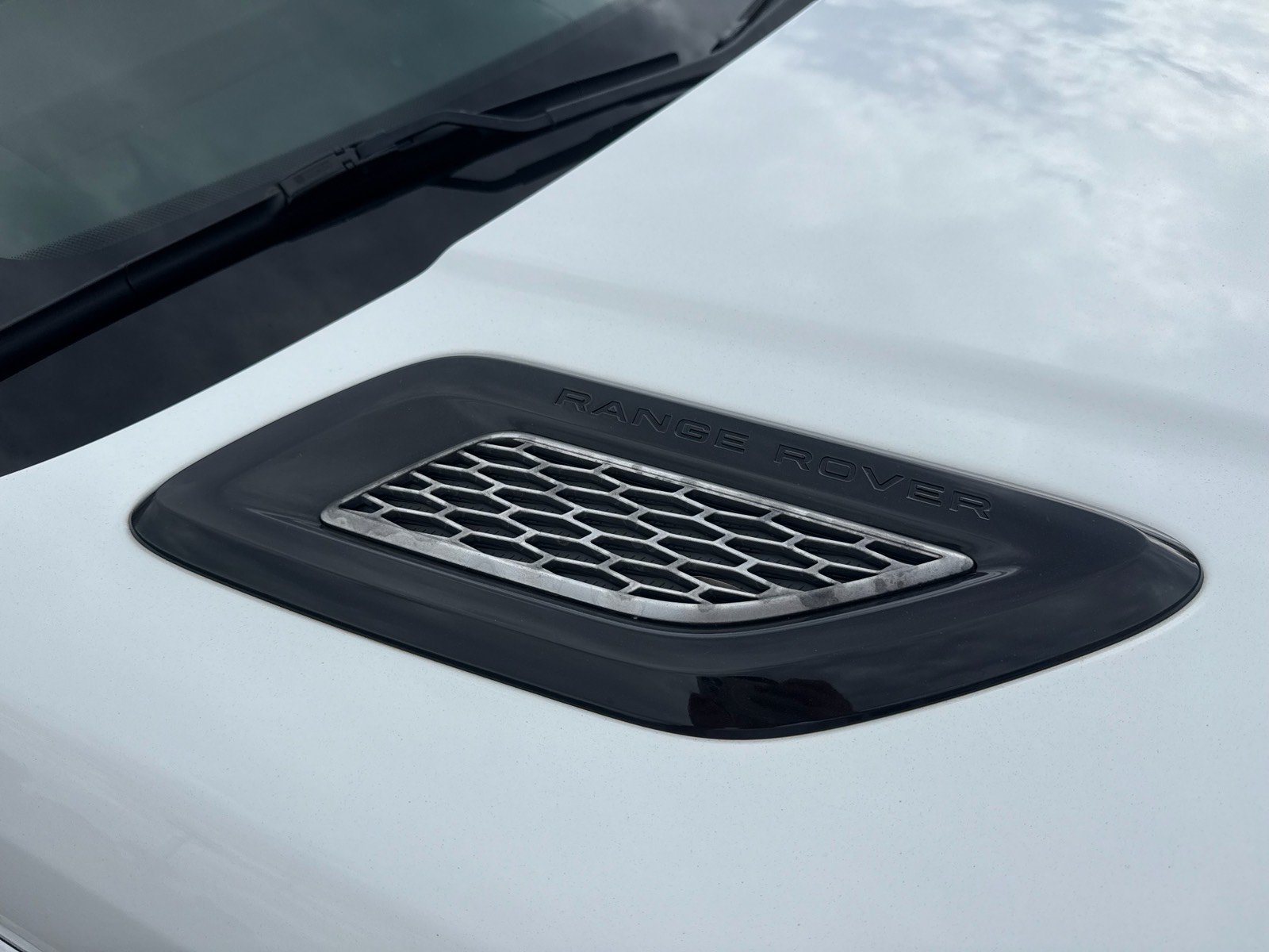 Used 2014 Land Rover Range Rover Sport HSE AWD/4WD image 12