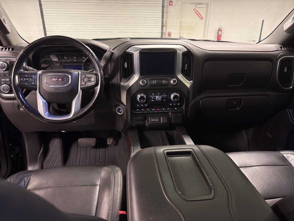 Used 2019 GMC Sierra 1500 SLT w/ SLT Premium Plus Package AWD/4WD image 31