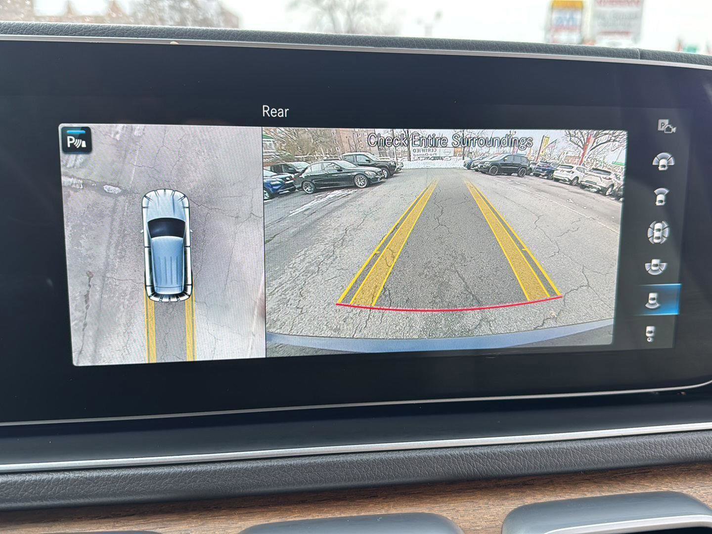 Used 2020 Mercedes-Benz GLE 350 4MATIC w/ 3rd Row Seat Package image 25