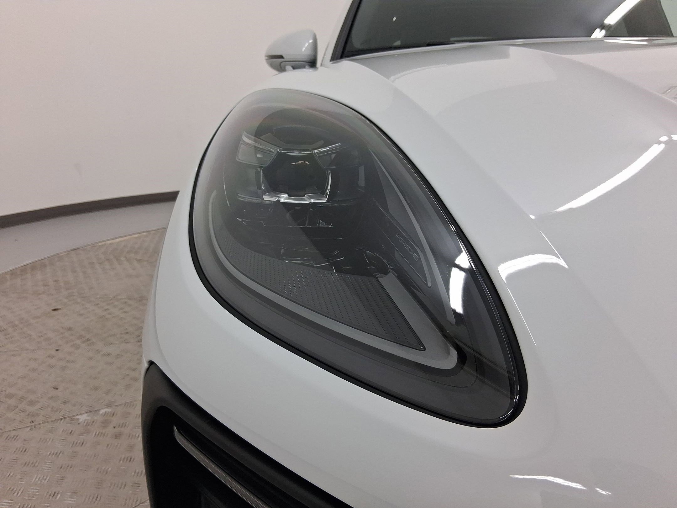 New 2026 Porsche Macan S image 11