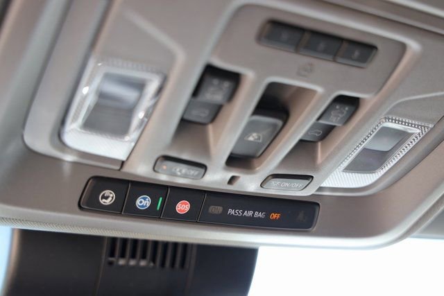 New 2026 GMC Sierra 1500 SLT image 24