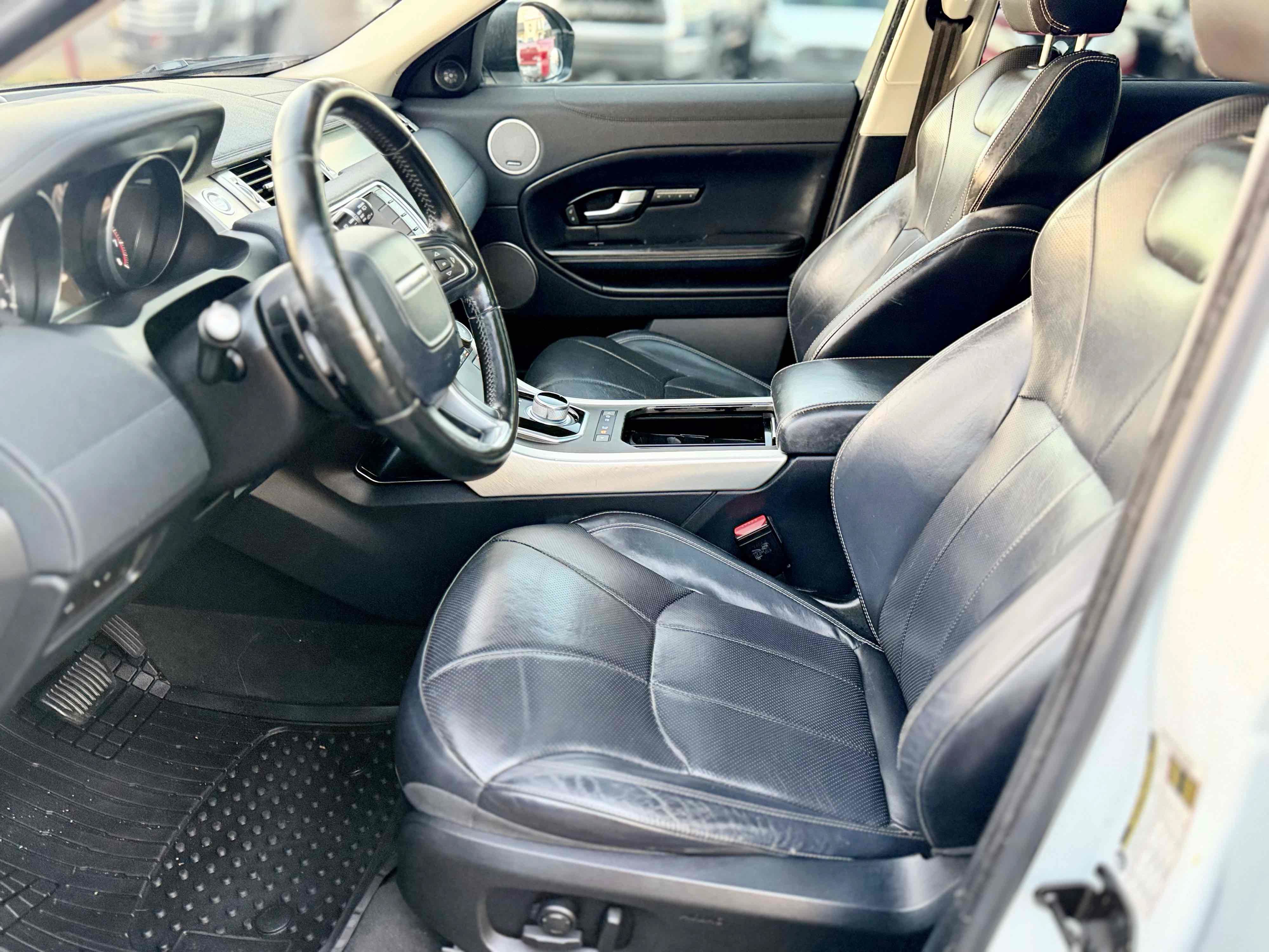 Used 2016 Land Rover Range Rover Evoque HSE AWD/4WD image 20