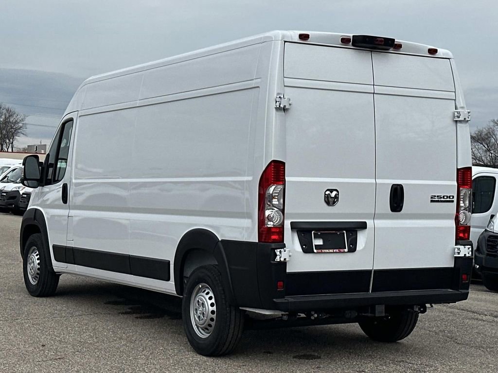 New 2026 RAM ProMaster 2500 w/ Convenience Group FWD image 4