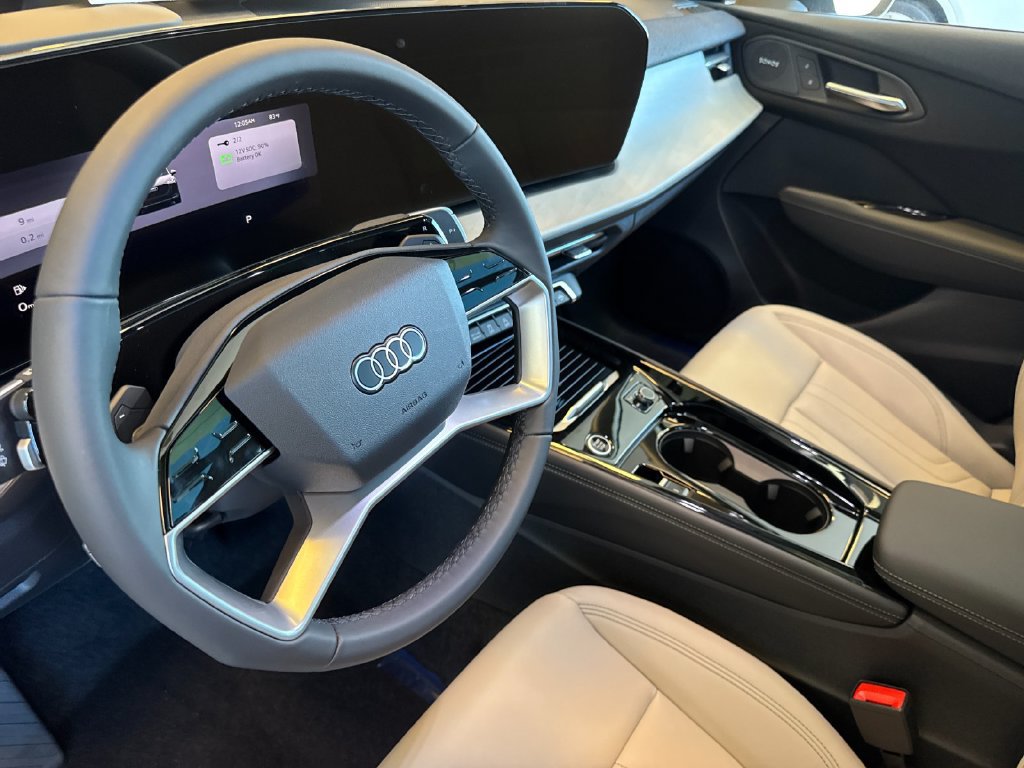 New 2026 Audi Q3 quattro 2.0T AWD/4WD image 11
