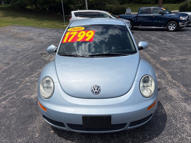 Used 2010 Volkswagen Beetle Coupe FWD image 3