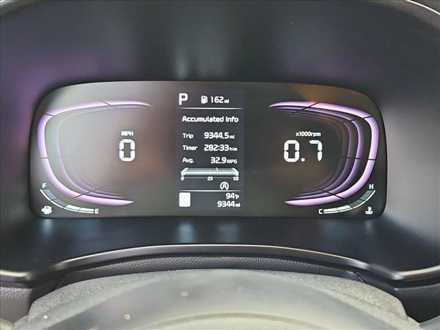 Used 2025 Kia Soul LX FWD image 11