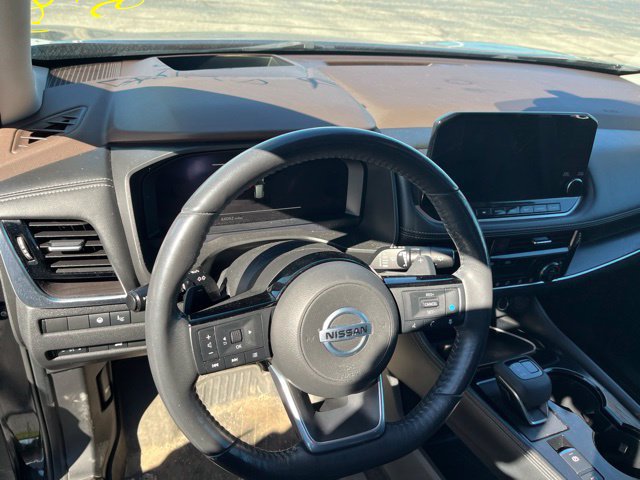 Used 2021 Nissan Rogue Platinum AWD/4WD image 10