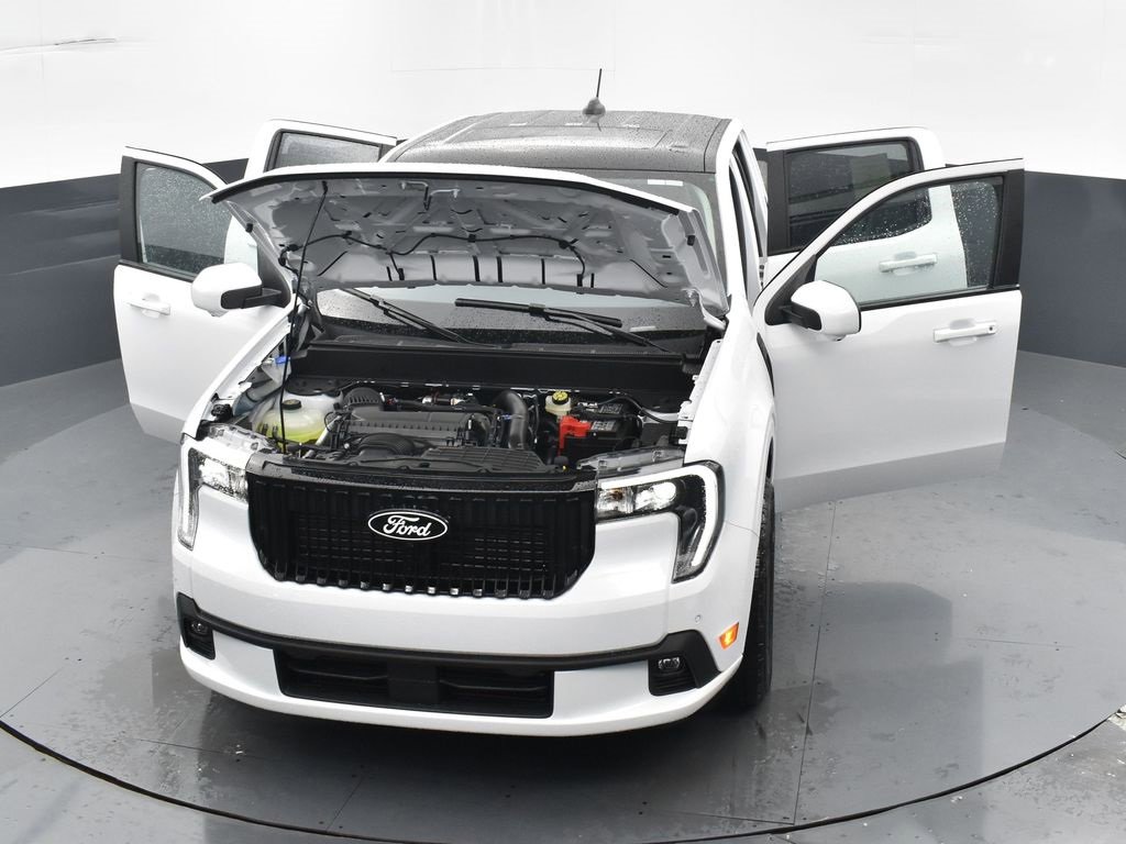 New 2025 Ford Maverick Lobo image 37