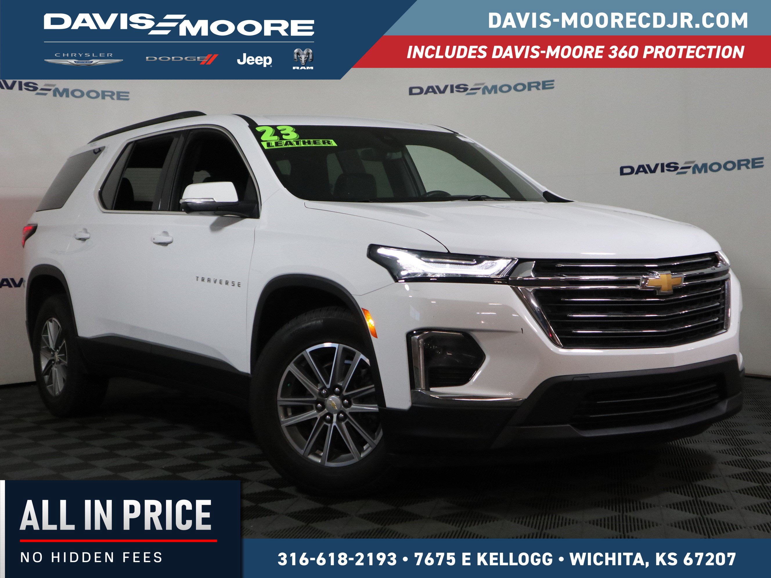 Used 2023 Chevrolet Traverse LT