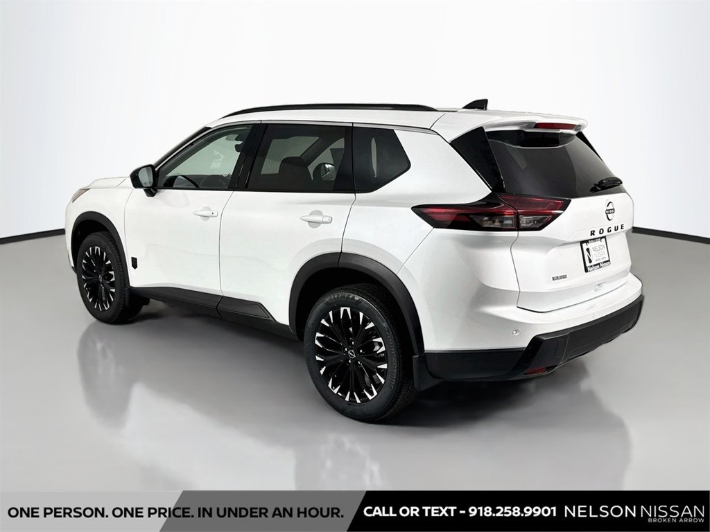 New 2026 Nissan Rogue Dark Armor FWD image 7