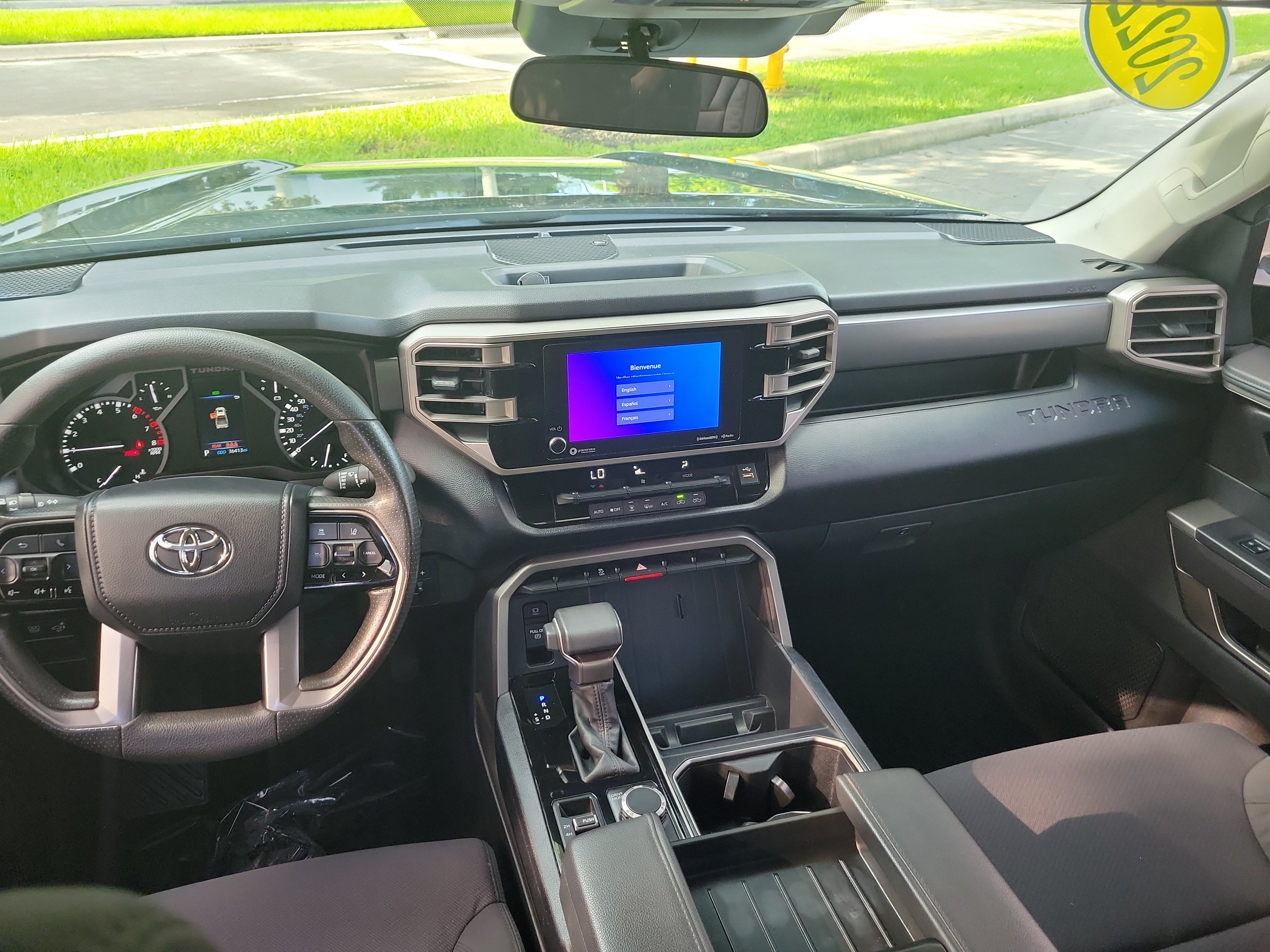 Used 2022 Toyota Tundra SR5 w/ SR5 Convenience Package AWD/4WD image 16