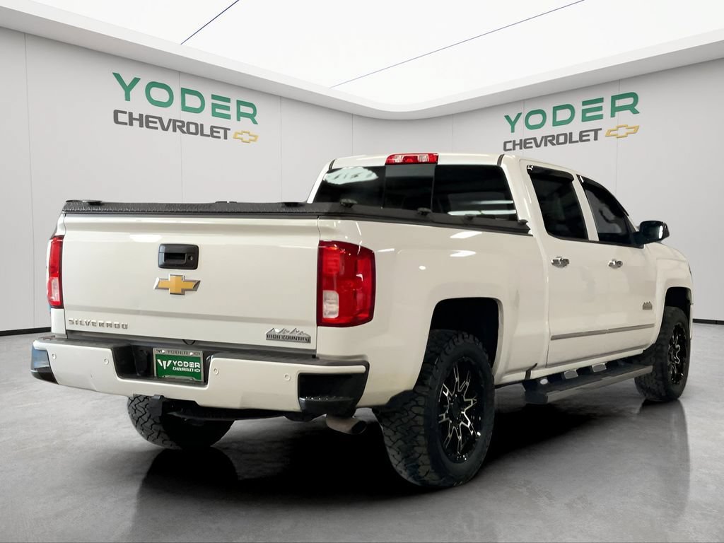 Used 2018 Chevrolet Silverado 1500 High Country AWD/4WD image 7