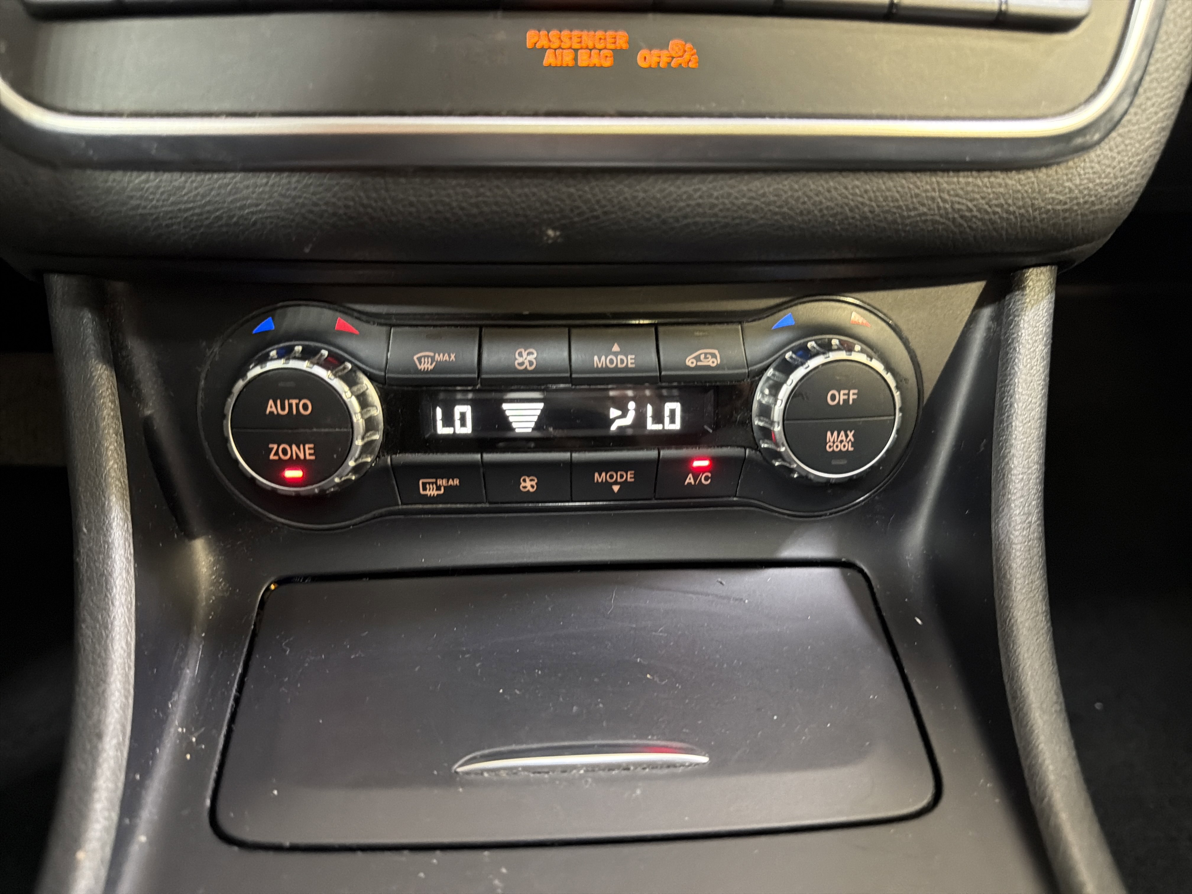 Used 2015 Mercedes-Benz GLA 250 4MATIC image 18