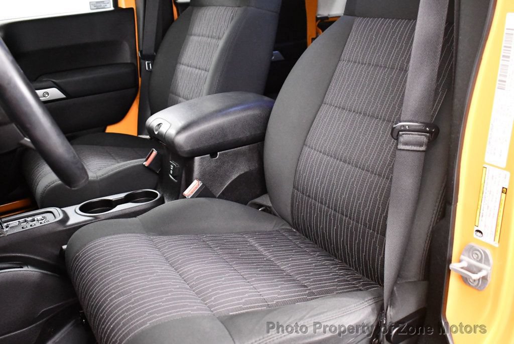 Used 2012 Jeep Wrangler Unlimited Sahara AWD/4WD image 6