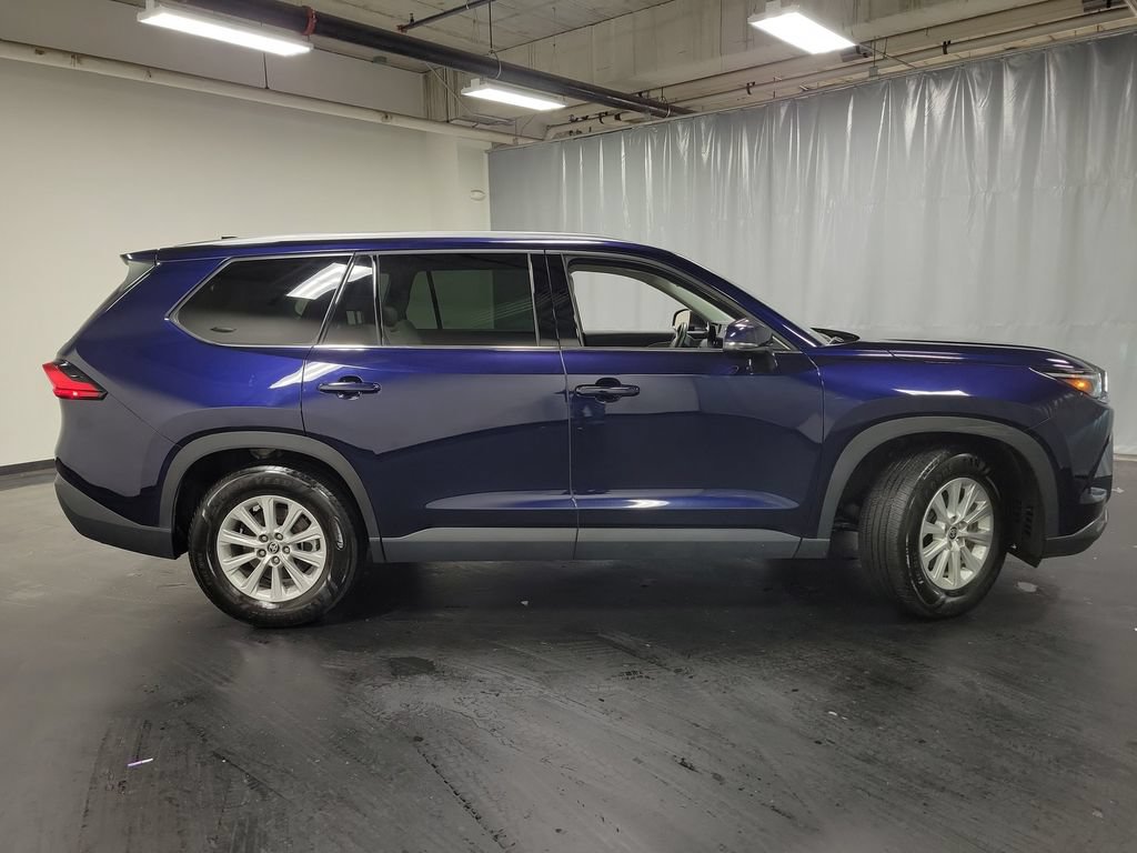 Used 2024 Toyota Grand Highlander AWD image 9