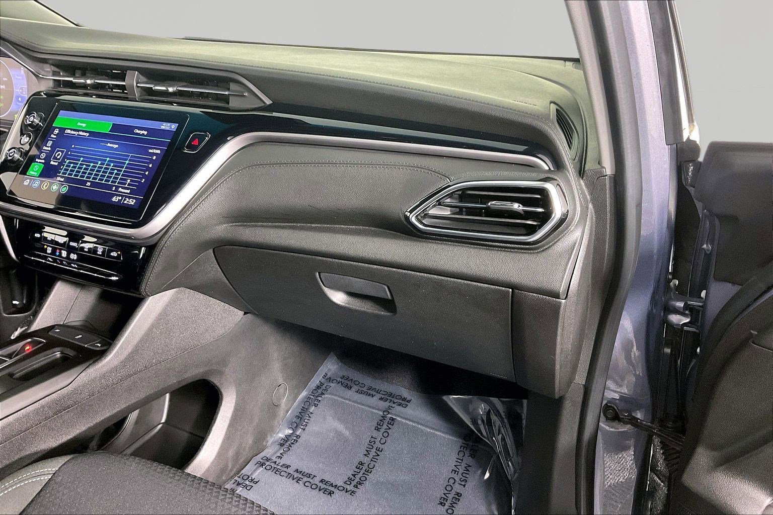 Used 2022 Chevrolet Bolt LT FWD image 25