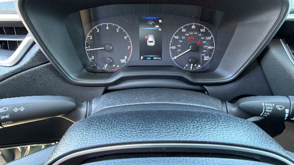 Certified 2025 Toyota Corolla Cross LE AWD/4WD image 21