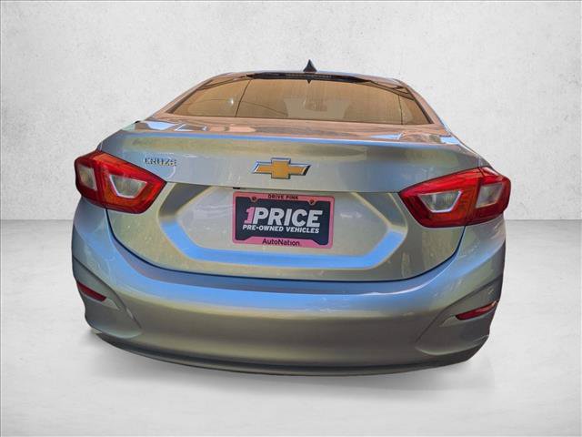 Used 2017 Chevrolet Cruze LS FWD image 5
