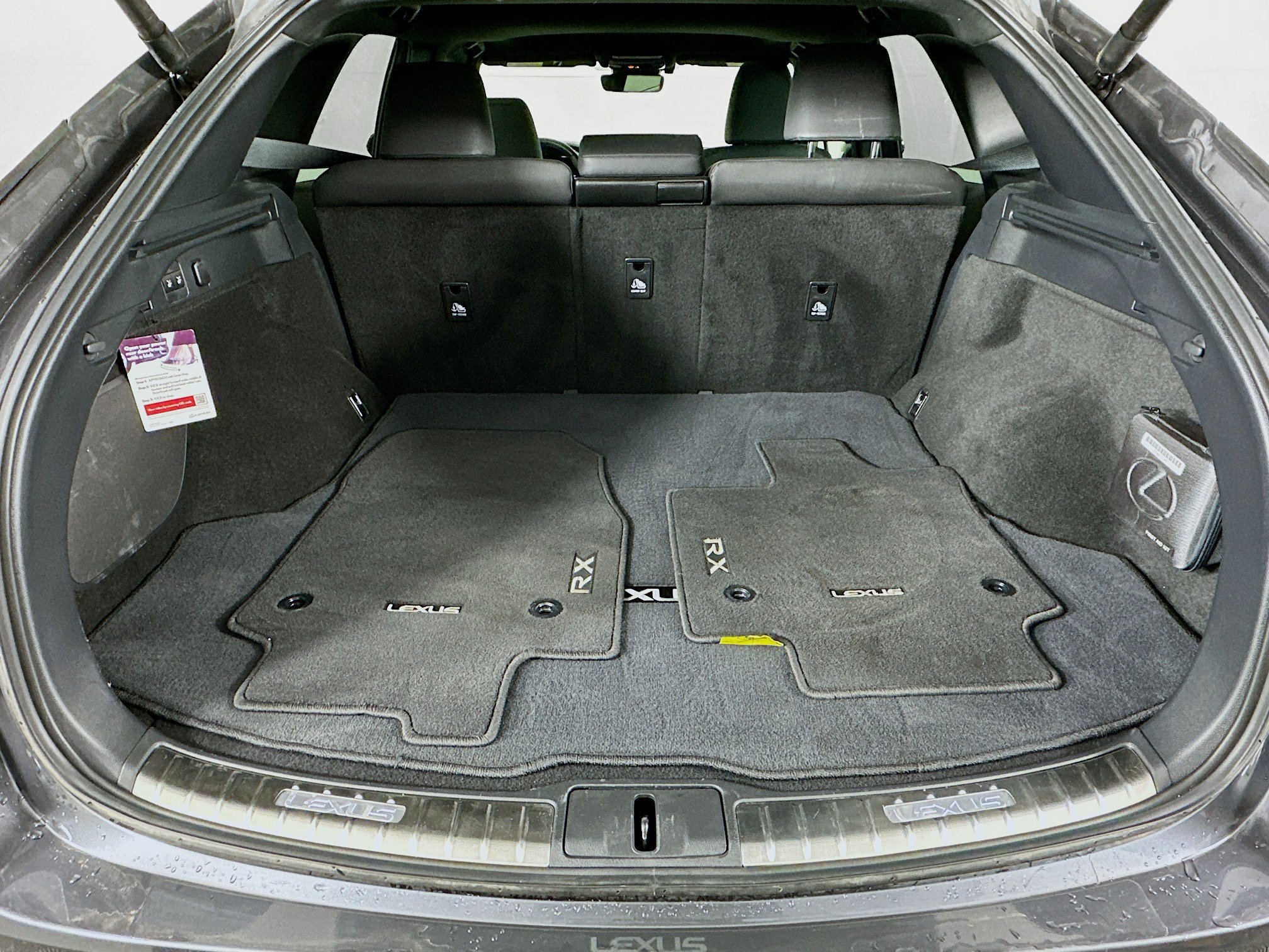 Certified 2025 Lexus RX 350h w/ Convenience Package image 29