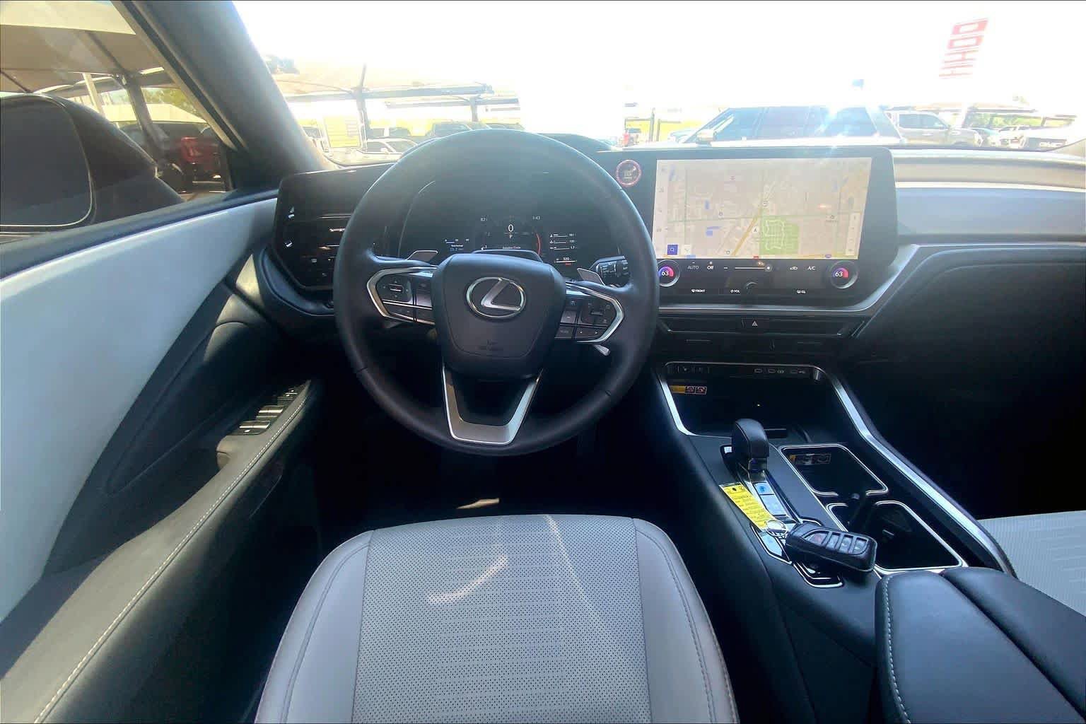 Used 2024 Lexus TX 350 FWD w/ Captains Chair Package image 6