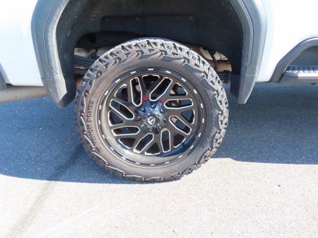 Used 2021 GMC Sierra 2500 AT4 w/ AT4 Premium Plus Package image 11