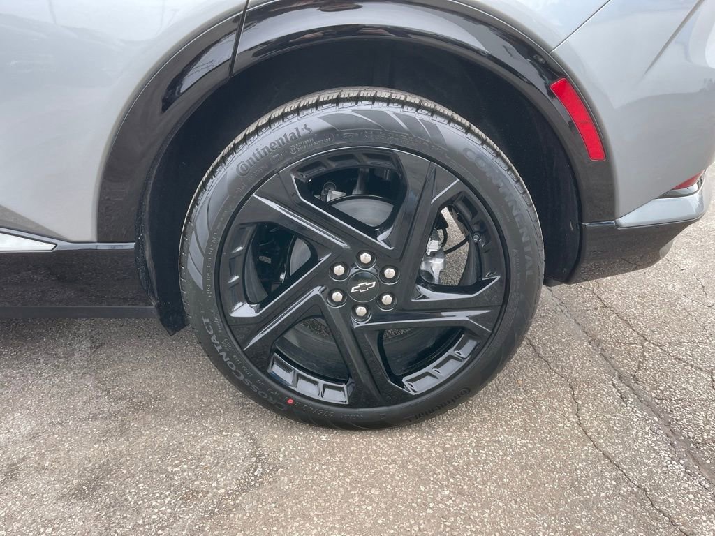 New 2026 Chevrolet Equinox EV RS image 34