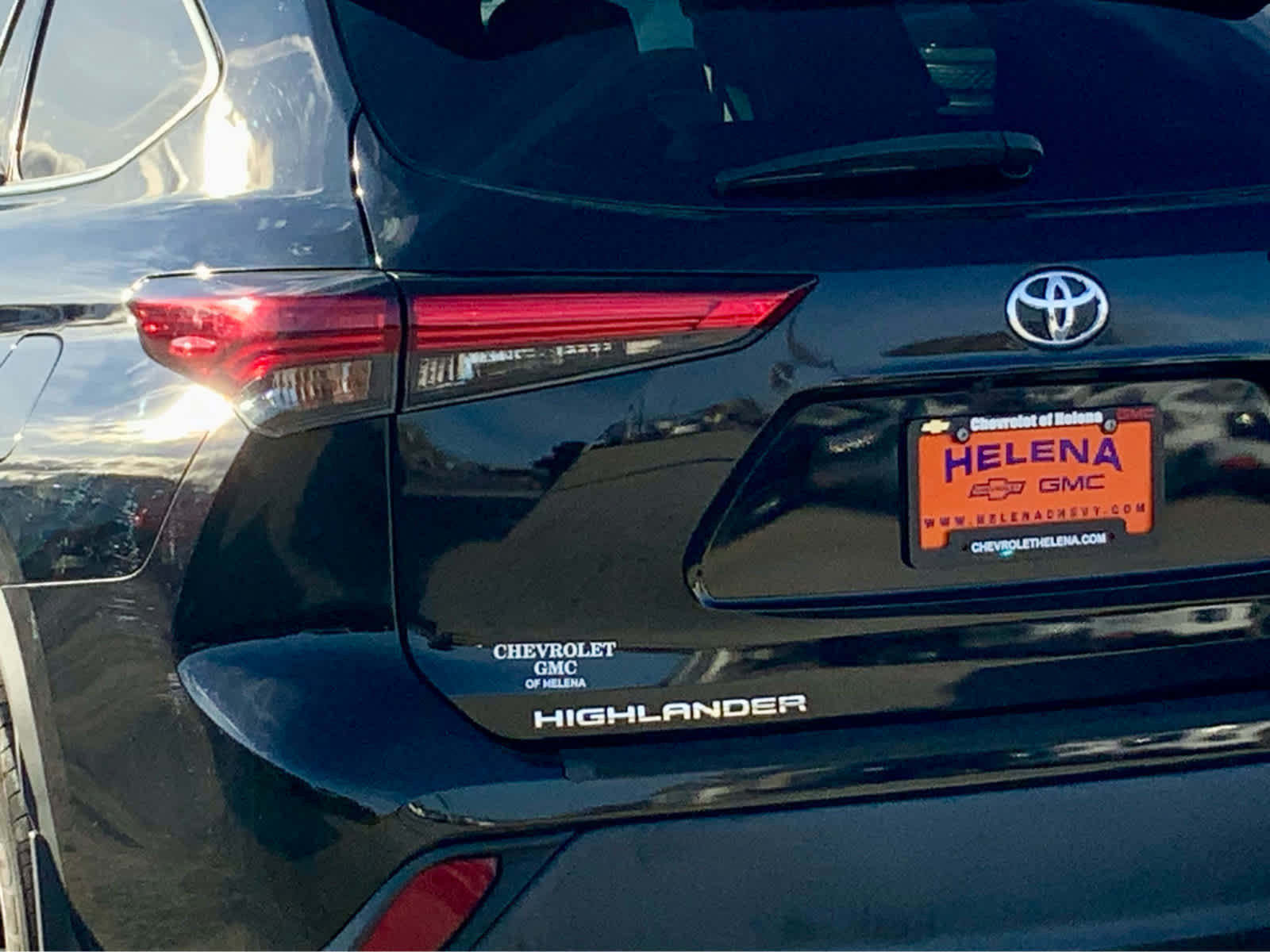 Used 2021 Toyota Highlander XLE image 13