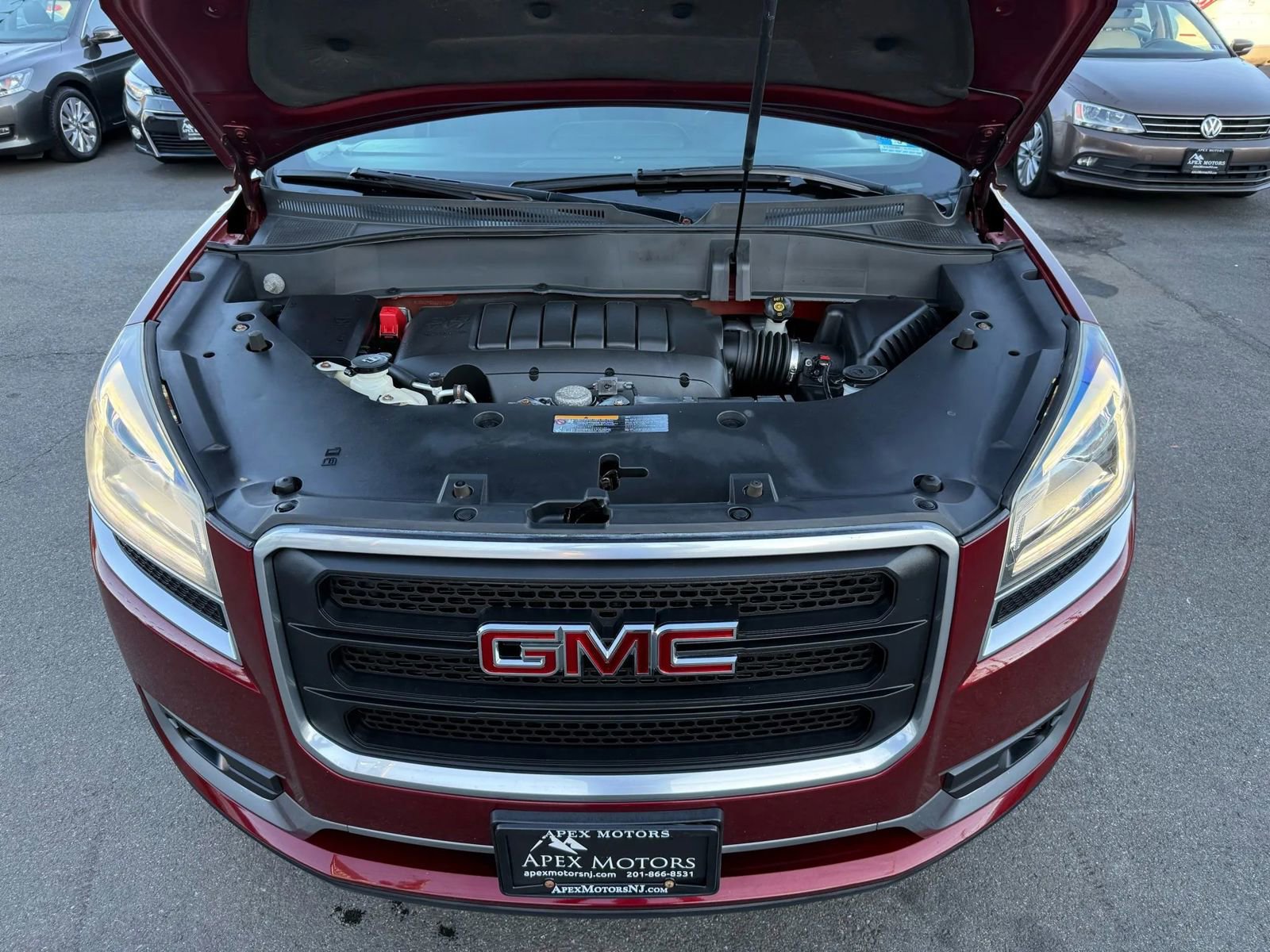 Used 2016 GMC Acadia SLE image 56