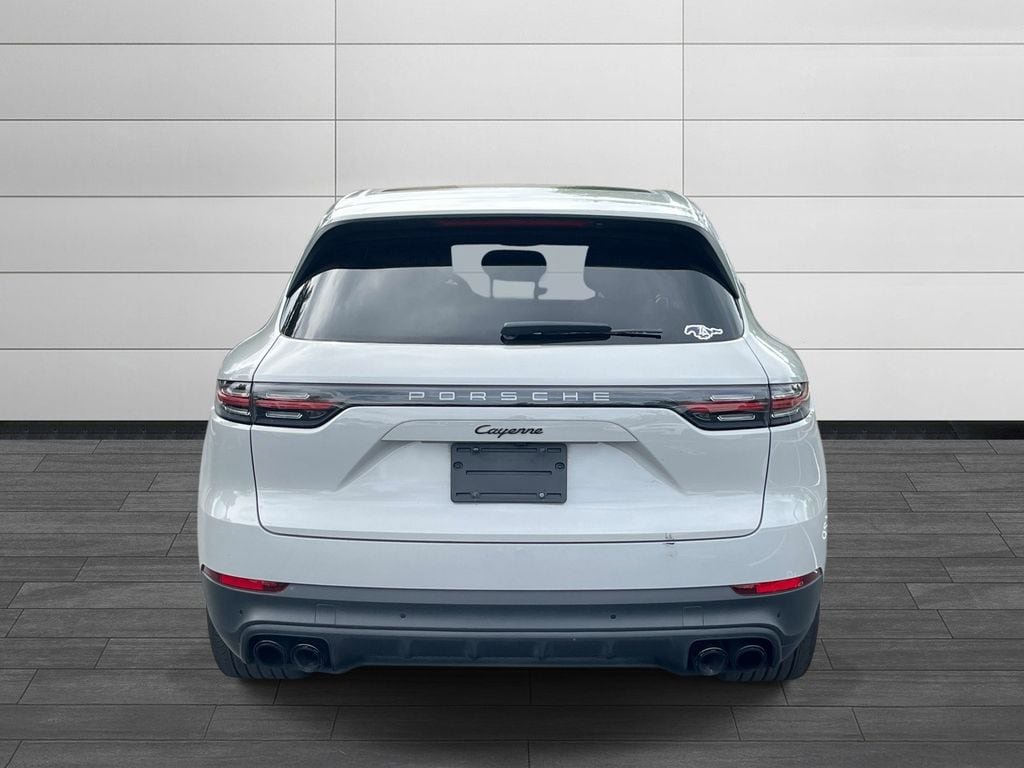 Used 2022 Porsche Cayenne AWD/4WD image 4