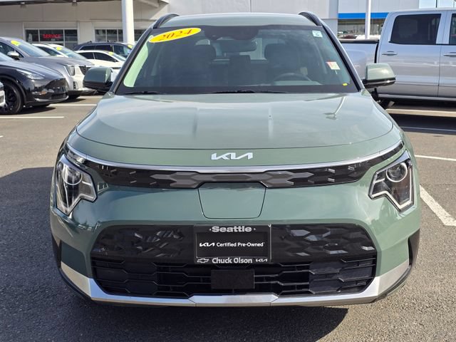 Certified 2024 Kia Niro Wind w/ Wind Preserve Package FWD image 9