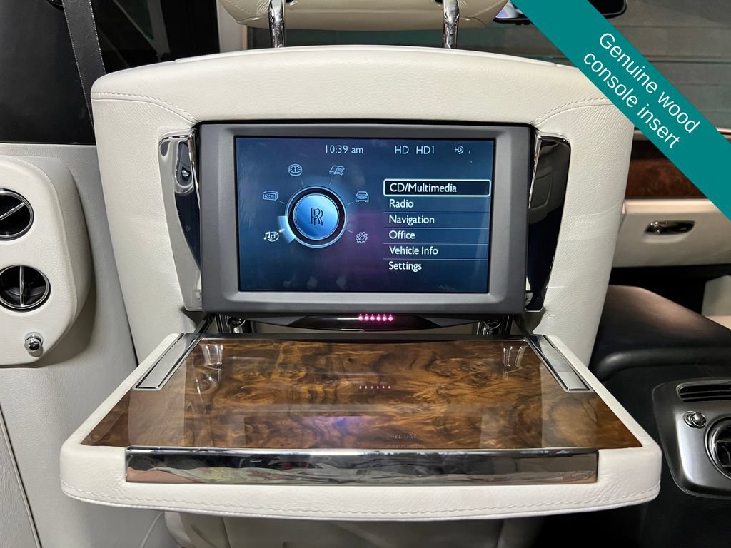 Used 2013 Rolls-Royce Ghost RWD image 22