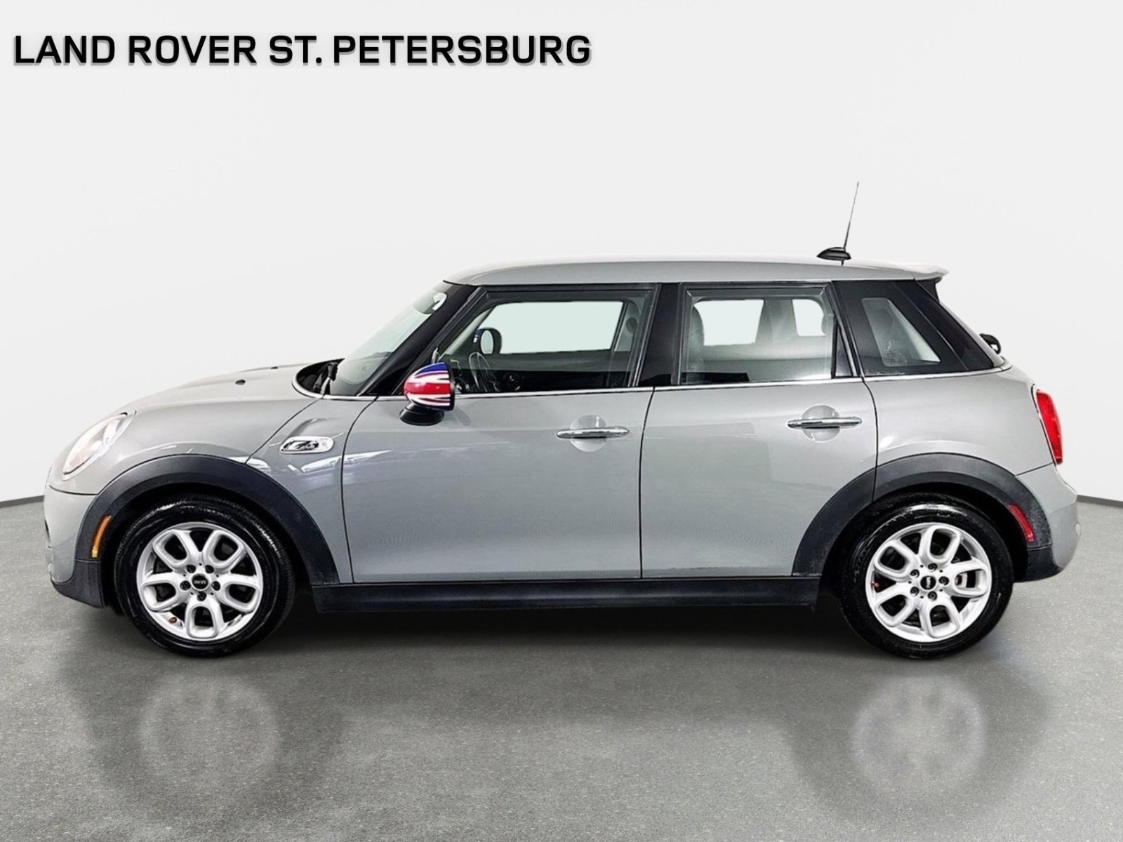 Used 2019 MINI Cooper S FWD image 9