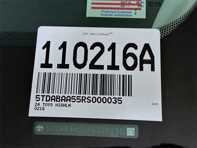 Used 2024 Toyota Grand Highlander XLE image 31