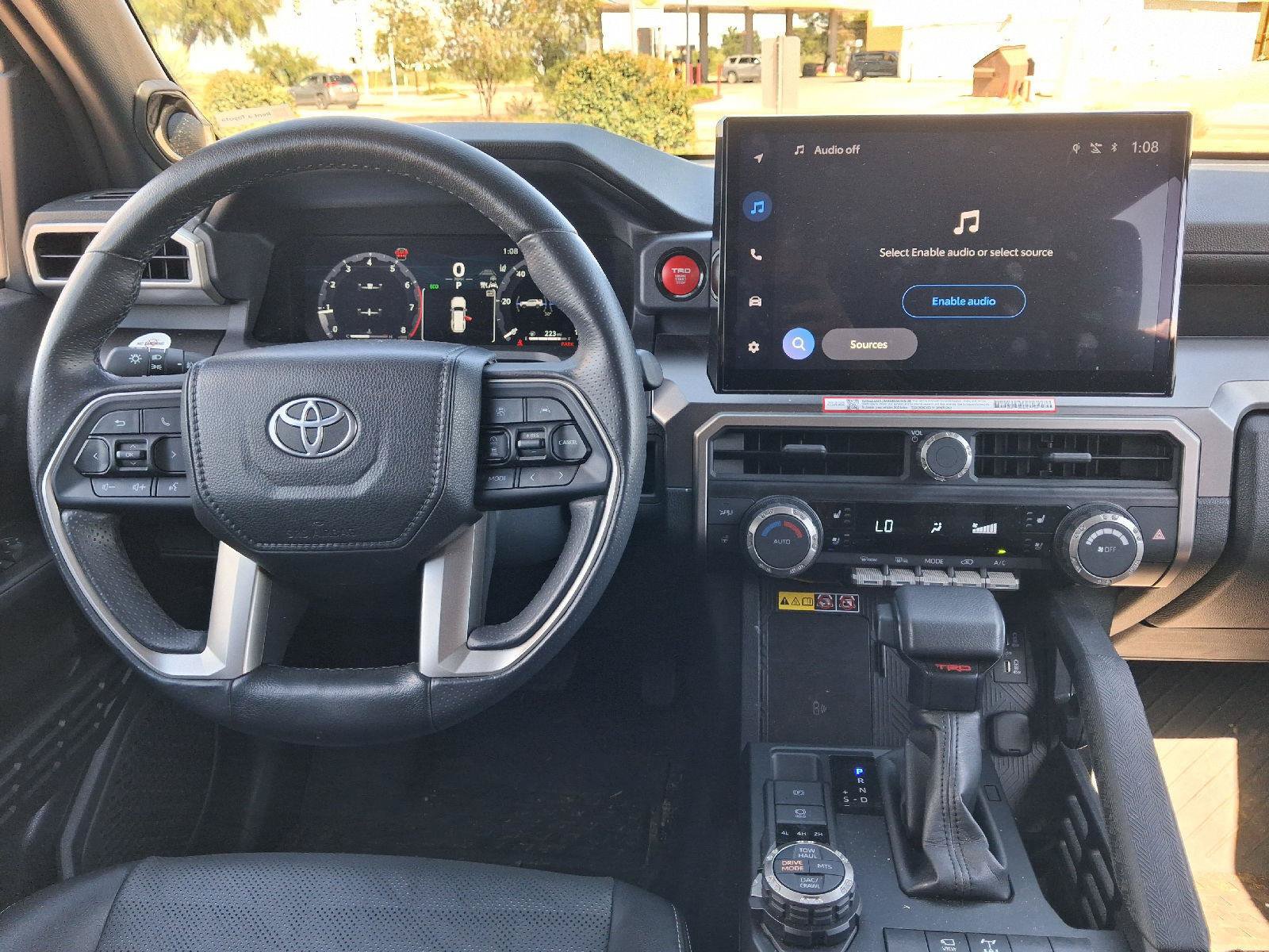 Used 2025 Toyota 4Runner TRD Off-Road Premium AWD/4WD image 25