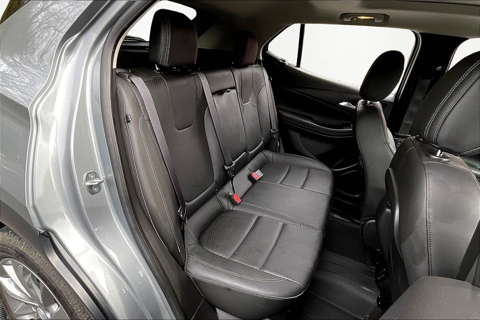 Used 2023 Buick Encore GX Essence w/ Experience Buick Package AWD/4WD image 25
