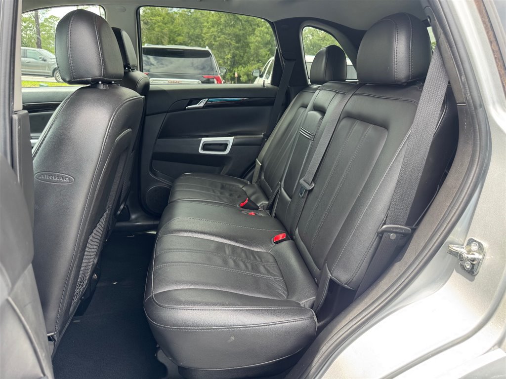 Used 2014 Chevrolet Captiva Sport LT w/ Convenience Package FWD image 17