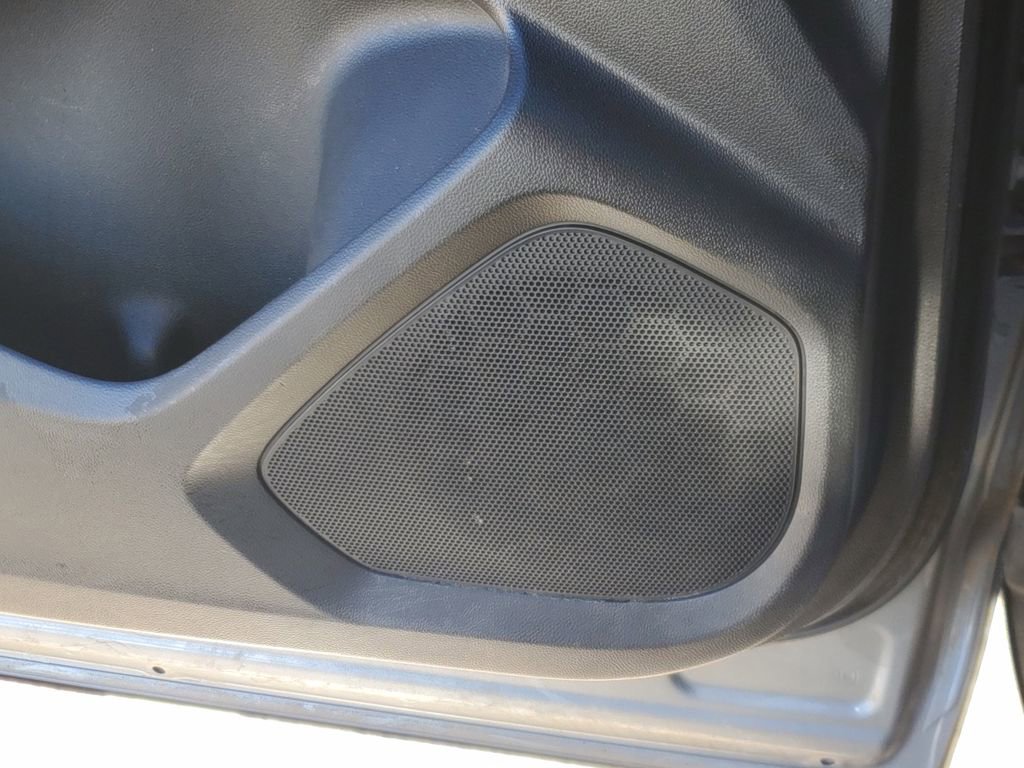 Used 2023 Chevrolet TrailBlazer RS w/ Convenience Package image 17