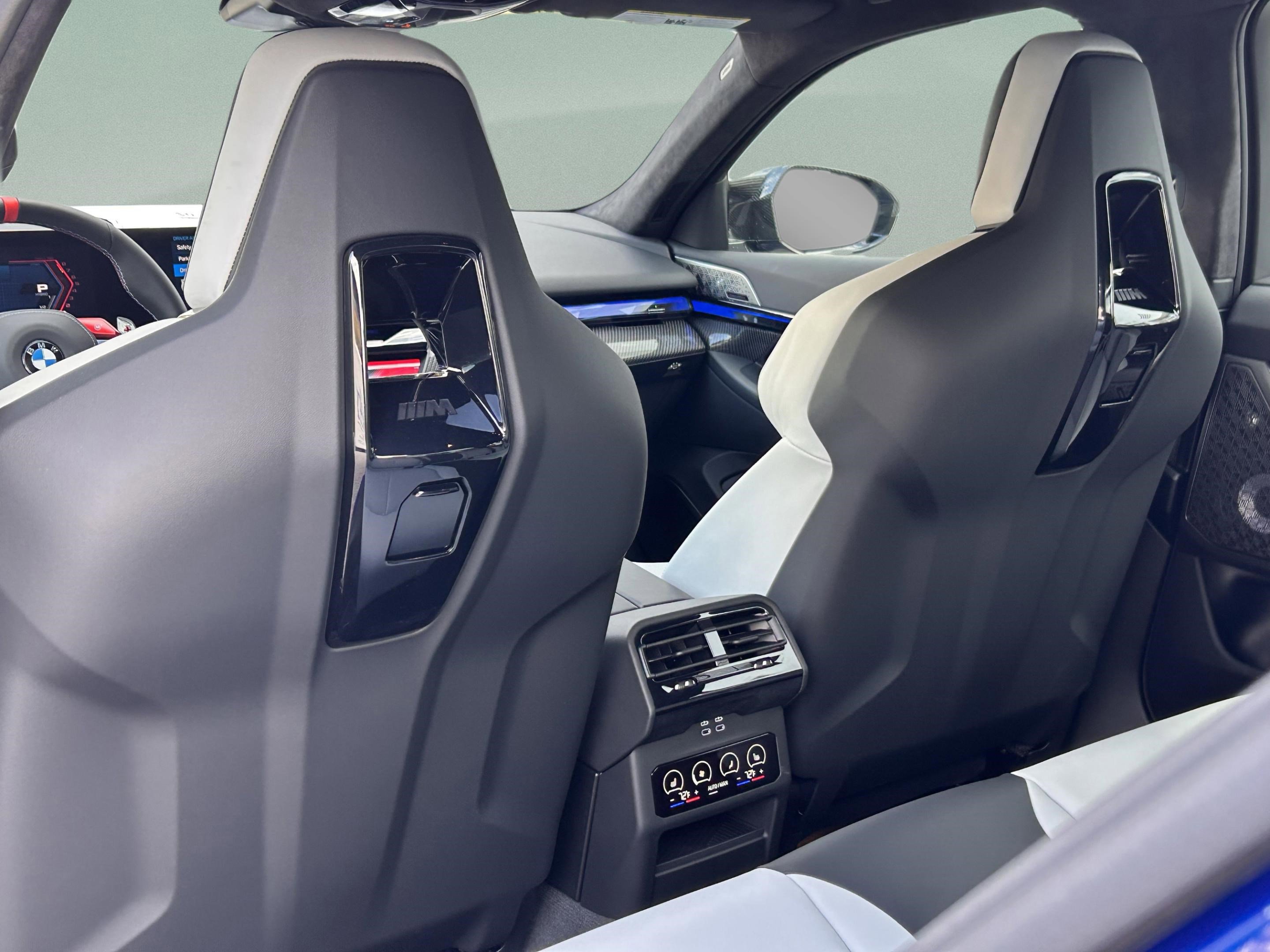 Used 2025 BMW M5 w/ Carbon Package AWD/4WD image 30